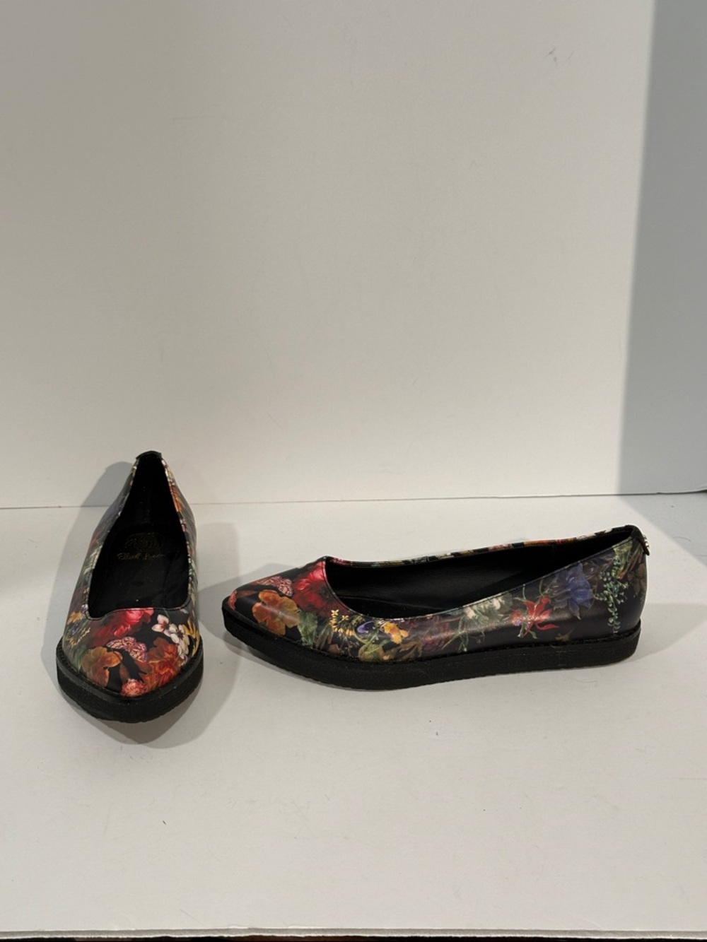 Elliott Lucca "Bala" Pointed Toe Flats